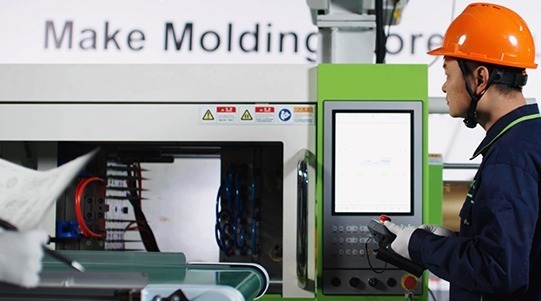 Máquina de Alto Desempenho: No geral, a Série é uma máquina de moldagem por injeção de plástico de alto desempenho que oferece resultados excepcionais para os fabricantes.