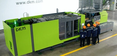two-platen-injection-molding-machine-clamping-unit